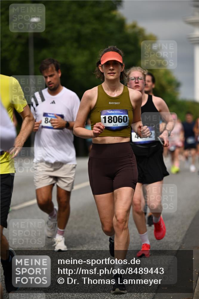 29.06.2025 - hella hamburg halbmarathon Dr. Thomas Lammeyer http://msf.ph/oto/8489443 29.06.2025 10:21:39 Kennedybrücke 1015, 1083, 1156, 1204, 1274, 1458, 1749, 1795, 2225, 2259, 2860, 3138, 3210, 3292, 3464, 3466, 3802, 3803, 4218, 4852, 5929, 5930, 6254, 6336, 6352, 6520, 6786, 7011, 7258, 7291, 7945, 8210, 8253, 8309, 8351, 8433, 8607, 9400, 9647, 9848, 10460, 10620, 10677, 11372 meine-sportfotos.de