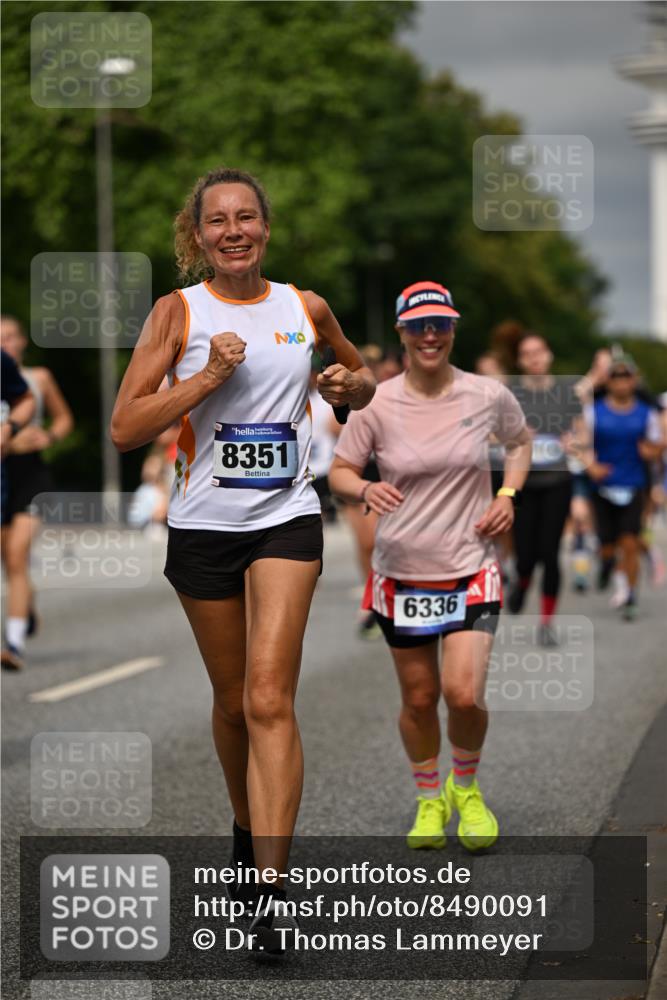 29.06.2025 - hella hamburg halbmarathon Dr. Thomas Lammeyer http://msf.ph/oto/8490091 29.06.2025 10:21:46 Kennedybrücke 1015, 1156, 1204, 1274, 1458, 1622, 1749, 1795, 2094, 2259, 2931, 3138, 3292, 3464, 3802, 3803, 4218, 4852, 5002, 5004, 5929, 5930, 6254, 6336, 6352, 7011, 7258, 7945, 8144, 8210, 8351, 8433, 8607, 9400, 9848, 10460, 10509, 10620, 10677, 11275, 11372 meine-sportfotos.de