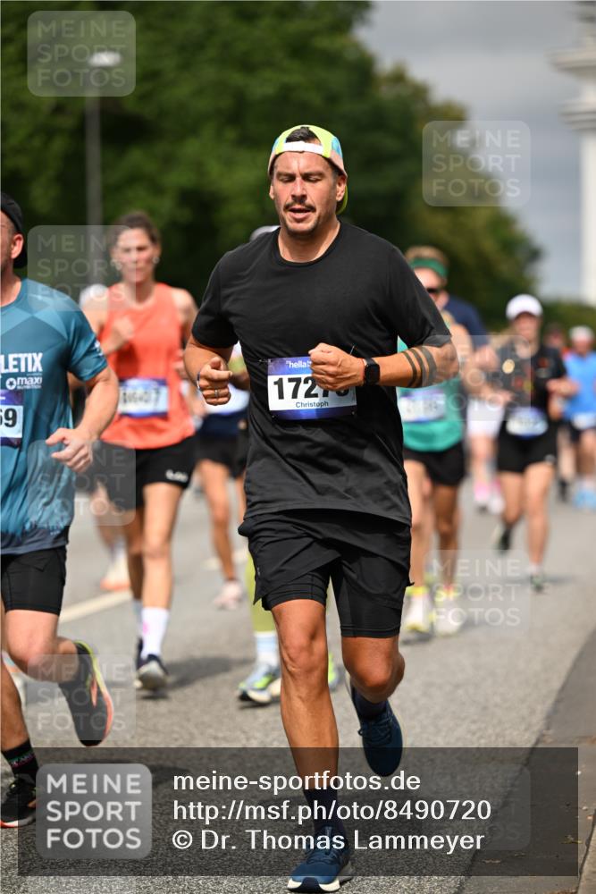 29.06.2025 - hella hamburg halbmarathon Dr. Thomas Lammeyer http://msf.ph/oto/8490720 29.06.2025 10:21:54 Kennedybrücke 1015, 1156, 1204, 1274, 1458, 1554, 1622, 1641, 1749, 2094, 2147, 2259, 2548, 2931, 3138, 3292, 3977, 4218, 4804, 5002, 5004, 5023, 5294, 6254, 6336, 7011, 7094, 7258, 7641, 8144, 8351, 8607, 9798, 10509, 10677, 11275, 11372 meine-sportfotos.de