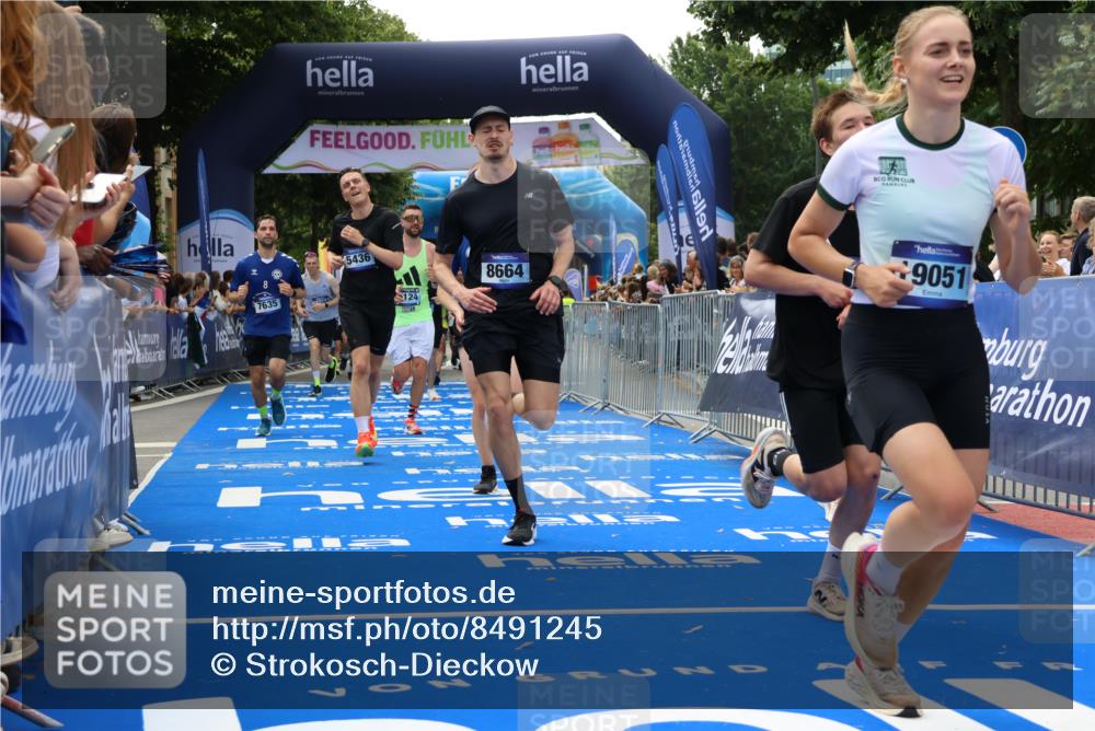 29.06.2025 - hella hamburg halbmarathon Strokosch-Dieckow http://msf.ph/oto/8491245 29.06.2025 10:43:25 Ziel 2653, 3109, 3124, 3146, 3928, 4080, 5124, 5436, 5506, 7635, 8664, 9931, 10237, 10246, 11648, 12623, 13348, 14484, 15921, 16338, 16720, 17391, 18274, 18513, 18775, 18810, 18942, 18987, 19009, 19051, 19229 meine-sportfotos.de