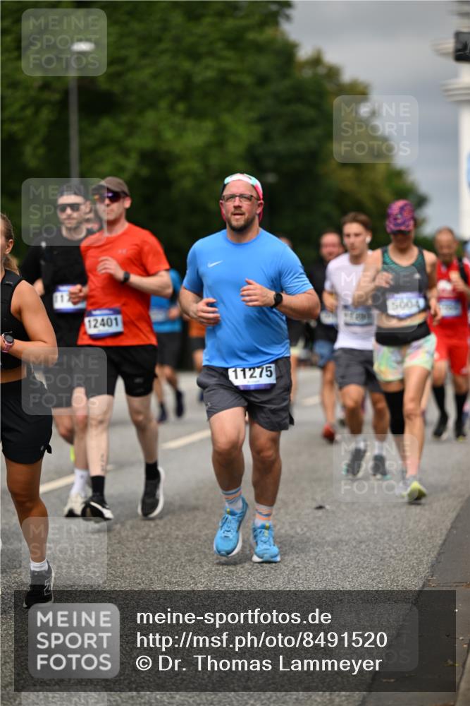 29.06.2025 - hella hamburg halbmarathon Dr. Thomas Lammeyer http://msf.ph/oto/8491520 29.06.2025 10:22:02 Kennedybrücke 1015, 1067, 1274, 1298, 1458, 1554, 1622, 1641, 1749, 1982, 2094, 2147, 2305, 2548, 2931, 3138, 3292, 3977, 4194, 4218, 4804, 5002, 5004, 5023, 5294, 7094, 7258, 7641, 8144, 8248, 8607, 9539, 9586, 9734, 9798, 10332, 10509, 10677, 10831, 11275, 11372 meine-sportfotos.de