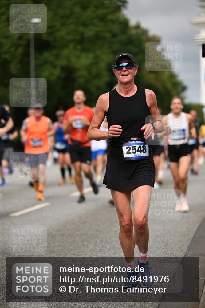 29.06.2025 - hella hamburg halbmarathon Dr. Thomas Lammeyer http://msf.ph/oto/8491976 29.06.2025 10:22:07 Kennedybrücke 1067, 1298, 1458, 1477, 1554, 1622, 1641, 1982, 2087, 2094, 2147, 2305, 2548, 2931, 3138, 3482, 3977, 4194, 4738, 4804, 5002, 5004, 5023, 5290, 5294, 6332, 7094, 7160, 7641, 7649, 7882, 8144, 8248, 8607, 9539, 9586, 9717, 9734, 9798, 9834, 10332, 10509, 10831, 11275, 11352, 11372 meine-sportfotos.de