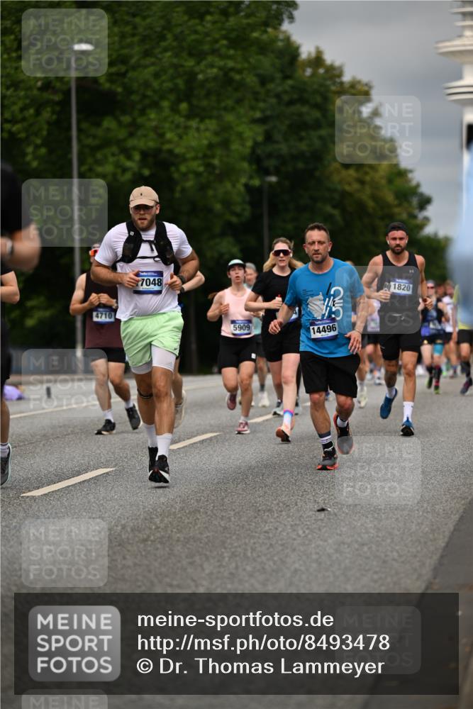 29.06.2025 - hella hamburg halbmarathon Dr. Thomas Lammeyer http://msf.ph/oto/8493478 29.06.2025 10:22:29 Kennedybrücke 1234, 1268, 1477, 1820, 2087, 2305, 2335, 2634, 2821, 3125, 3482, 4123, 4194, 4738, 5290, 5909, 6332, 7160, 7413, 7445, 7649, 7838, 7882, 7883, 8067, 8248, 8341, 9222, 9586, 9717, 9734, 9834, 9844, 10174, 10659, 10908, 10946, 11352 meine-sportfotos.de