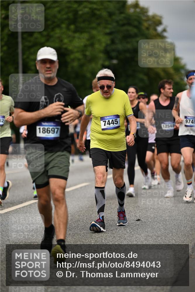 29.06.2025 - hella hamburg halbmarathon Dr. Thomas Lammeyer http://msf.ph/oto/8494043 29.06.2025 10:22:41 Kennedybrücke 1234, 1521, 1820, 2335, 2634, 2821, 3125, 3202, 4123, 4383, 5264, 5266, 5611, 5733, 5909, 5910, 6413, 7121, 7413, 7445, 7454, 7838, 8067, 8341, 8665, 9222, 9276, 9505, 9844, 10174, 10467, 10502, 10659, 10856, 11020 meine-sportfotos.de