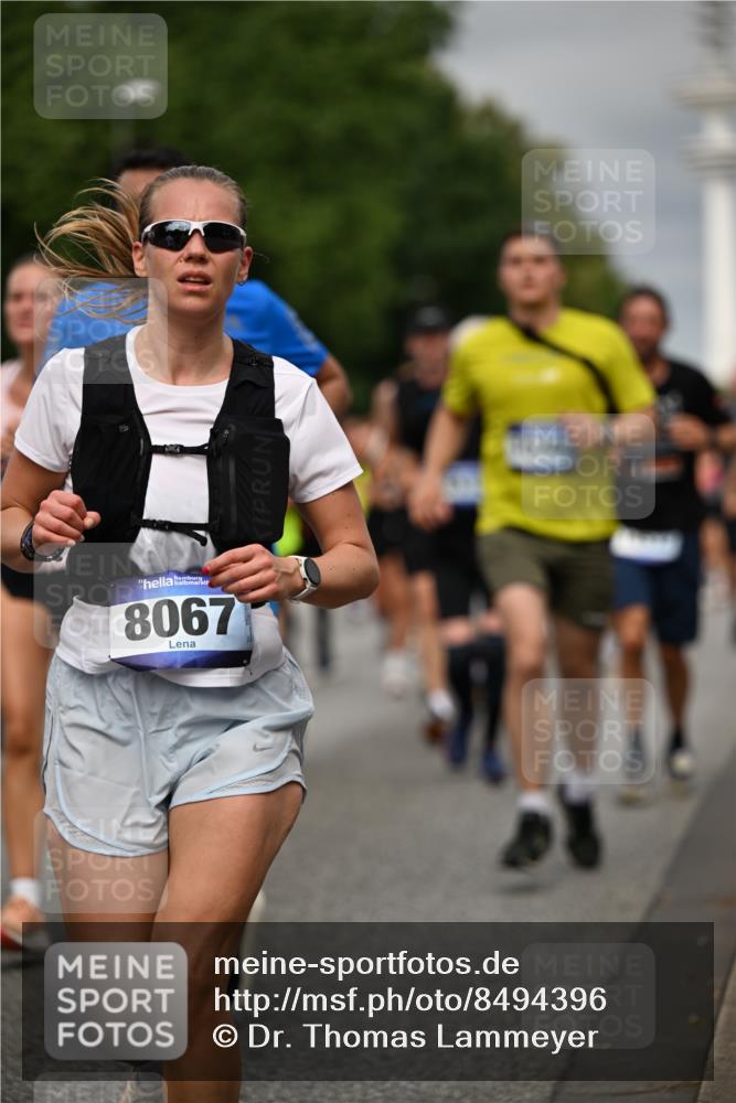 29.06.2025 - hella hamburg halbmarathon Dr. Thomas Lammeyer http://msf.ph/oto/8494396 29.06.2025 10:22:46 Kennedybrücke 1234, 1521, 1820, 2335, 2821, 3125, 3202, 3321, 3591, 3592, 4123, 4383, 5049, 5264, 5266, 5611, 5733, 5909, 5910, 6413, 7121, 7214, 7445, 7454, 8067, 8341, 8665, 8799, 9222, 9276, 9505, 9549, 9658, 10172, 10467, 10502, 10659, 10856, 11020 meine-sportfotos.de