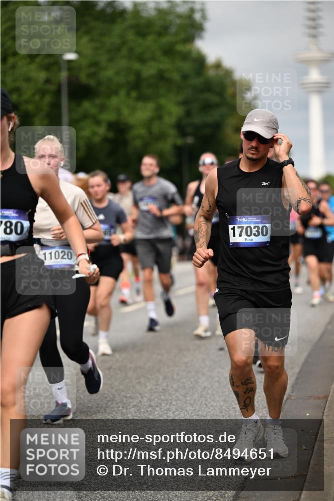 29.06.2025 - hella hamburg halbmarathon Dr. Thomas Lammeyer http://msf.ph/oto/8494651 29.06.2025 10:22:51 Kennedybrücke 1234, 1521, 2096, 2335, 2821, 3202, 3321, 3591, 3592, 4123, 4383, 5049, 5264, 5266, 5611, 5733, 5910, 6413, 6482, 7121, 7214, 7445, 7454, 8067, 8341, 8665, 8799, 9222, 9276, 9505, 9549, 9658, 9964, 10172, 10467, 10502, 10687, 10856, 11020 meine-sportfotos.de