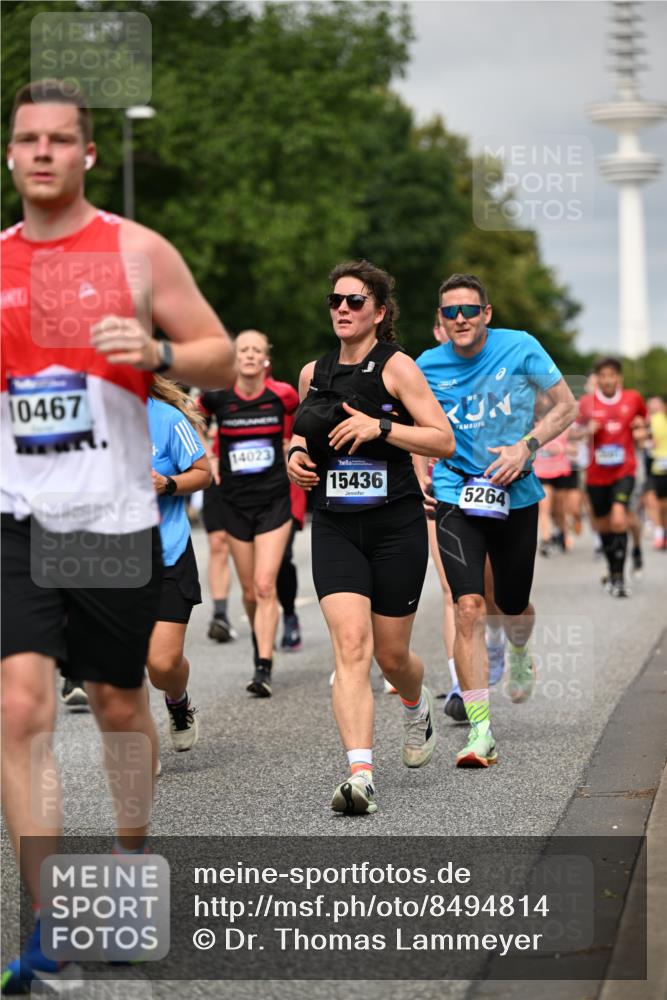 29.06.2025 - hella hamburg halbmarathon Dr. Thomas Lammeyer http://msf.ph/oto/8494814 29.06.2025 10:22:55 Kennedybrücke 1234, 1521, 2096, 2335, 3202, 3321, 3591, 3592, 4123, 4383, 4718, 4845, 5049, 5264, 5266, 5611, 5733, 5910, 6194, 6413, 6477, 6482, 7121, 7214, 7445, 7454, 8067, 8665, 8799, 9276, 9505, 9549, 9658, 9756, 9757, 9964, 10037, 10172, 10467, 10502, 10687, 10816, 10856, 11020 meine-sportfotos.de
