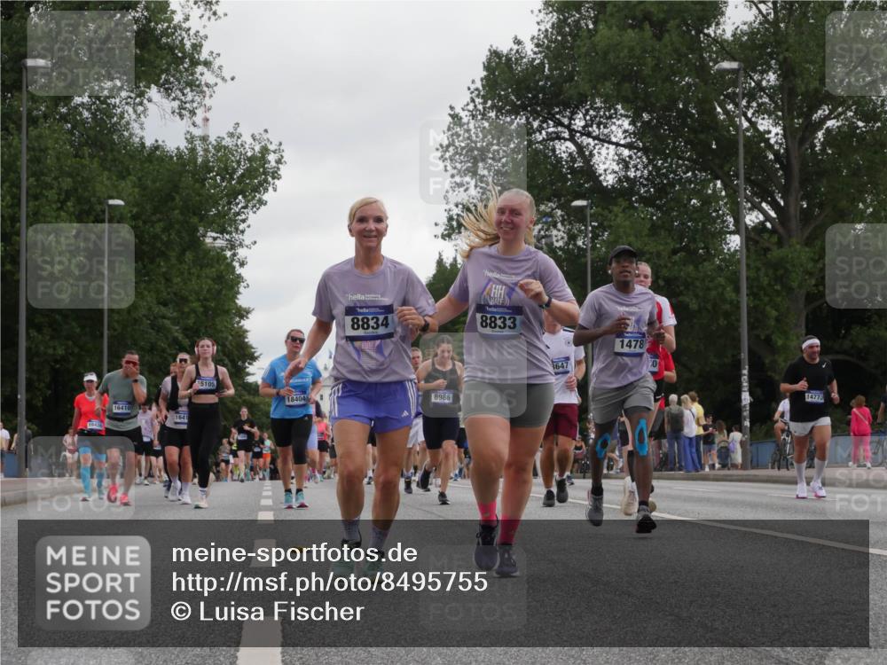 29.06.2025 - hella hamburg halbmarathon Luisa Fischer http://msf.ph/oto/8495755 29.06.2025 10:54:03 Kennedybrücke 16436, 16410, 1641, 5105, 18404, 8834, 8833, 8986, 3647, 1478, 0, 14773, 1478, 3647, 4695, 6178, 7133, 7161, 7677, 8833, 8986, 10437 meine-sportfotos.de