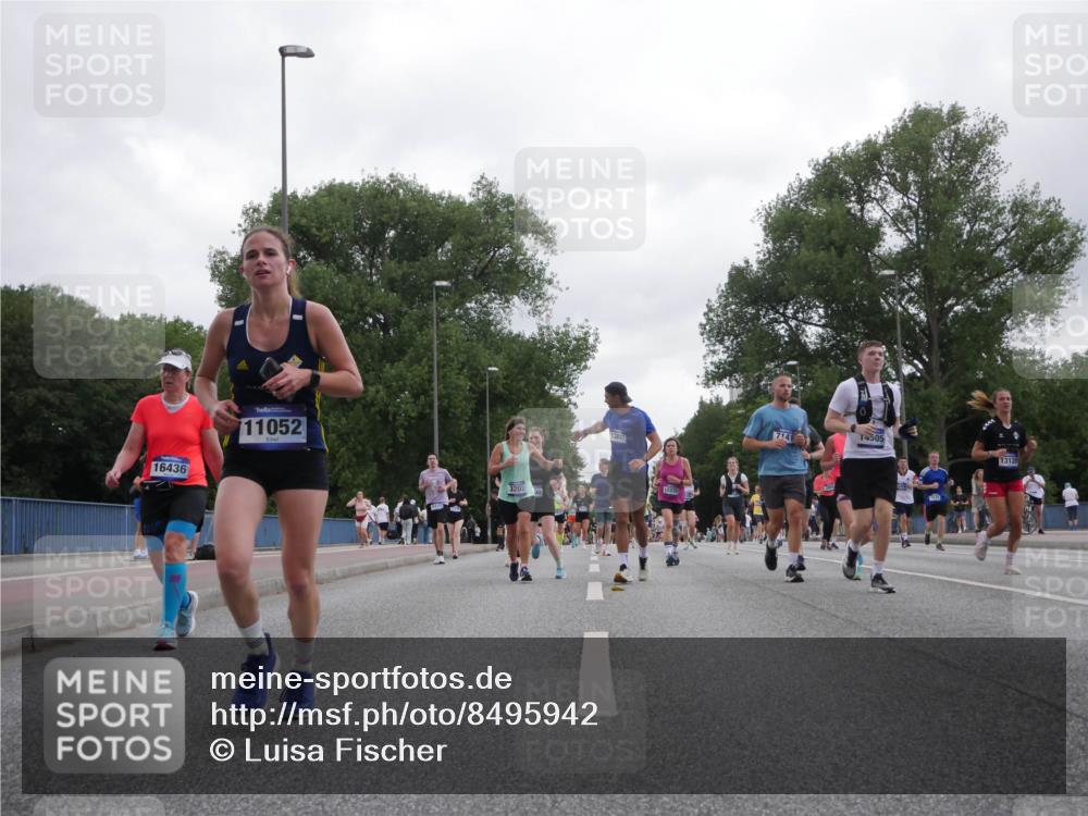 29.06.2025 - hella hamburg halbmarathon Luisa Fischer http://msf.ph/oto/8495942 29.06.2025 10:54:15 Kennedybrücke 16436, 11052, 3203, 13837, 15230, 7141, 14505, 13128, 2358, 2859, 4848, 5530, 6178, 7141, 9605 meine-sportfotos.de