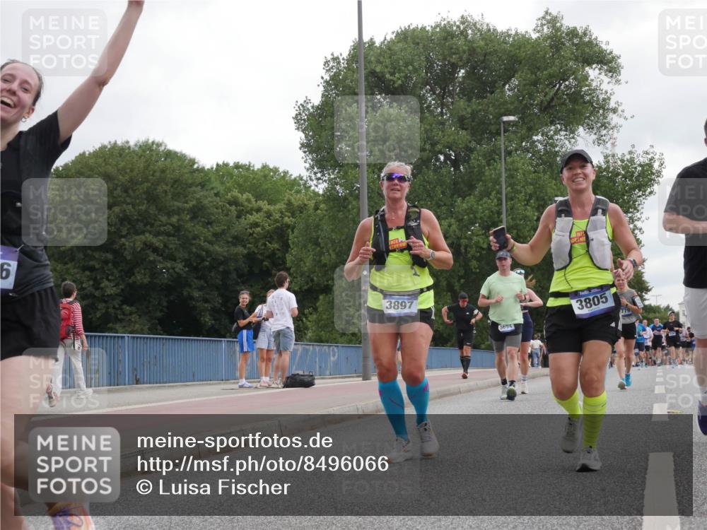 29.06.2025 - hella hamburg halbmarathon Luisa Fischer http://msf.ph/oto/8496066 29.06.2025 10:54:25 Kennedybrücke 6, 3897, 5694, 3805, 1208, 2358, 2859, 3229, 7769, 8779 meine-sportfotos.de