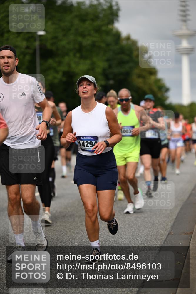 29.06.2025 - hella hamburg halbmarathon Dr. Thomas Lammeyer http://msf.ph/oto/8496103 29.06.2025 10:23:10 Kennedybrücke 1349, 1718, 2096, 2311, 2589, 2781, 2895, 3026, 3321, 3529, 3591, 3592, 4718, 4845, 5034, 5049, 5098, 5323, 5910, 6194, 6270, 6477, 6482, 7051, 7214, 7252, 7454, 7566, 7844, 8575, 8799, 9549, 9652, 9658, 9756, 9757, 9964, 10037, 10172, 10687, 10816, 11081 meine-sportfotos.de