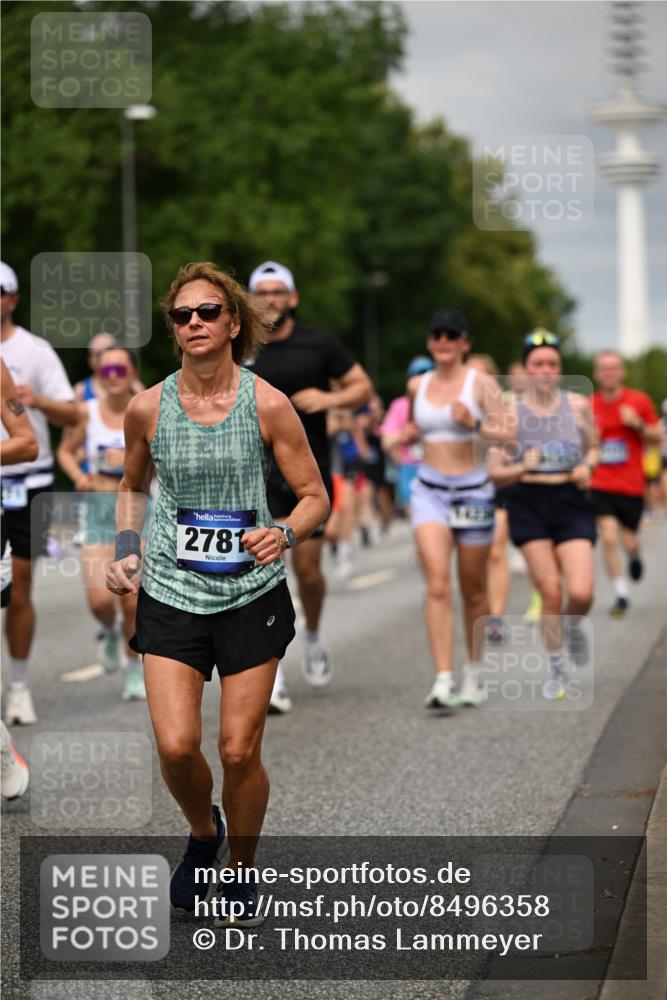 29.06.2025 - hella hamburg halbmarathon Dr. Thomas Lammeyer http://msf.ph/oto/8496358 29.06.2025 10:23:15 Kennedybrücke 1325, 1349, 1718, 1755, 2017, 2096, 2311, 2589, 2781, 2895, 3026, 3105, 3118, 3529, 4718, 4722, 4845, 5034, 5098, 5323, 6194, 6270, 6477, 6482, 6736, 7051, 7252, 7566, 7844, 8575, 8761, 8799, 9252, 9652, 9658, 9756, 9757, 9964, 10037, 10687, 10816, 11081 meine-sportfotos.de