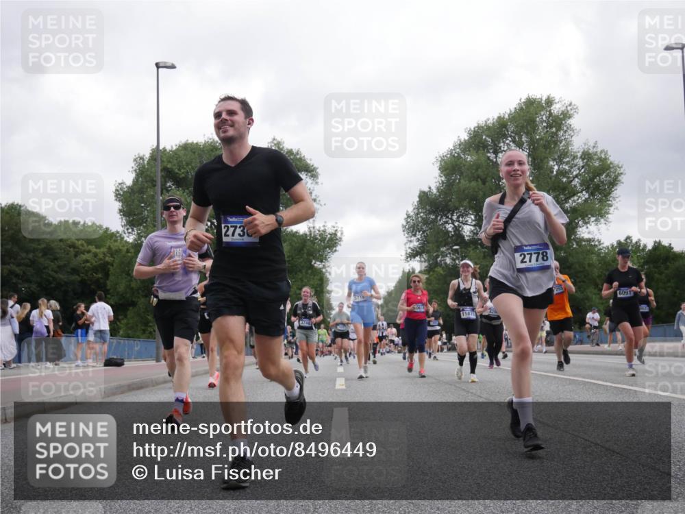 29.06.2025 - hella hamburg halbmarathon Luisa Fischer http://msf.ph/oto/8496449 29.06.2025 10:54:58 Kennedybrücke 2730, 4748, 11875, 2778, 6091, 1203, 1404, 1617, 2736, 2778, 3038, 5062, 5716, 6091, 6945, 7825, 7992, 8200, 8621, 10614, 10673 meine-sportfotos.de