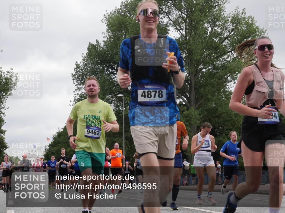 29.06.2025 - hella hamburg halbmarathon Luisa Fischer http://msf.ph/oto/8496595 29.06.2025 10:55:12 Kennedybrücke 11609, 95, 82, 7841, 9462, 4878, 902, 34, 1418, 1997, 3934, 4878, 5394, 5534, 6456, 6954, 7770, 7771, 7841, 8040, 9460, 9462, 9590, 10830 meine-sportfotos.de