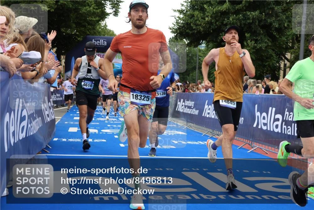 29.06.2025 - hella hamburg halbmarathon Strokosch-Dieckow http://msf.ph/oto/8496813 29.06.2025 10:54:59 Ziel 1327, 2884, 3652, 3791, 4249, 4616, 4938, 5020, 6433, 6994, 8514, 8691, 8698, 9060, 9380, 10266, 11333, 11976, 13297, 13988, 14638, 14750, 14845, 14948, 15126, 15156, 15879, 16047, 16623, 16630, 16868, 17803, 17842, 18181, 18325 meine-sportfotos.de