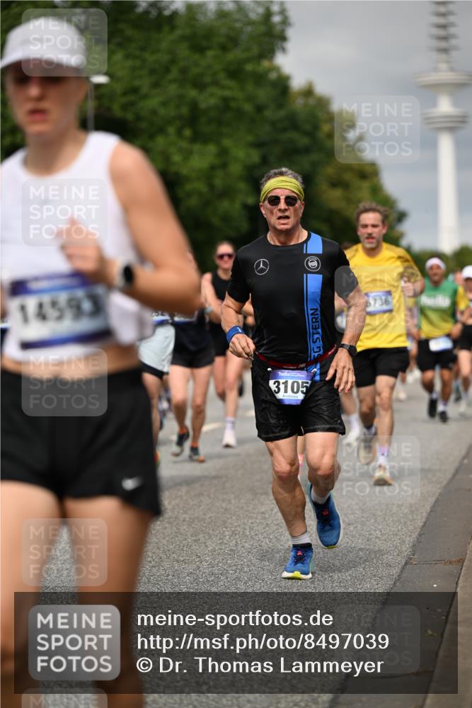 29.06.2025 - hella hamburg halbmarathon Dr. Thomas Lammeyer http://msf.ph/oto/8497039 29.06.2025 10:23:29 Kennedybrücke 1159, 1160, 1325, 1332, 1708, 1718, 1755, 2017, 2311, 2589, 2703, 2812, 2895, 3105, 3118, 3529, 4108, 4110, 4722, 5034, 5080, 5098, 5449, 6249, 6270, 6542, 6736, 7051, 7143, 7252, 7566, 7844, 8575, 8761, 8778, 9252, 9270, 9272, 9652, 9856, 10124, 10129, 10540, 11081 meine-sportfotos.de