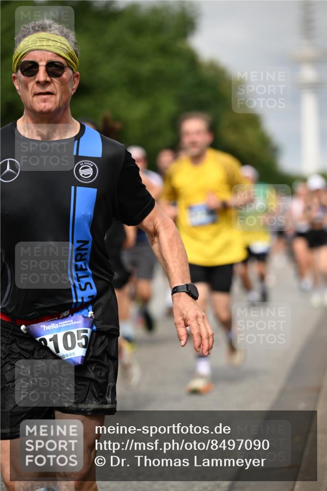 29.06.2025 - hella hamburg halbmarathon Dr. Thomas Lammeyer http://msf.ph/oto/8497090 29.06.2025 10:23:31 Kennedybrücke 1159, 1160, 1325, 1332, 1708, 1718, 1755, 2017, 2589, 2703, 2812, 2895, 3105, 3118, 3529, 4108, 4110, 4170, 4722, 5034, 5080, 5098, 5178, 5449, 6249, 6270, 6542, 6736, 7143, 7252, 7566, 7844, 8575, 8761, 8778, 9252, 9270, 9272, 9856, 10124, 10129, 10540, 10966, 11081 meine-sportfotos.de