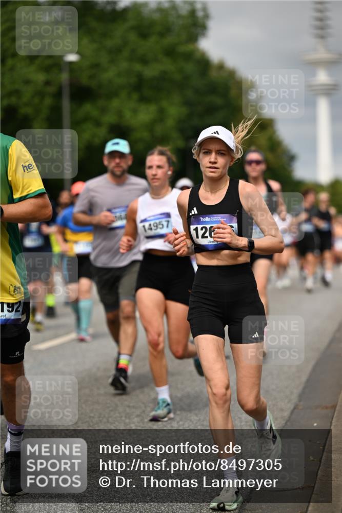 29.06.2025 - hella hamburg halbmarathon Dr. Thomas Lammeyer http://msf.ph/oto/8497305 29.06.2025 10:23:36 Kennedybrücke 1159, 1160, 1325, 1332, 1708, 1755, 2017, 2405, 2589, 2703, 2795, 2812, 2895, 2993, 2995, 3105, 3118, 3446, 4108, 4110, 4170, 4722, 5034, 5080, 5178, 5397, 5429, 5449, 6249, 6270, 6542, 6736, 7143, 7249, 7252, 8427, 8537, 8761, 8778, 9252, 9270, 9272, 9856, 10124, 10129, 10540, 10966, 11081 meine-sportfotos.de