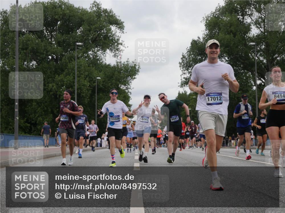 29.06.2025 - hella hamburg halbmarathon Luisa Fischer http://msf.ph/oto/8497532 29.06.2025 10:56:45 Kennedybrücke 12082, 18144, 13326, 785, 6044, 6041, 17012, 16748, 1191, 8414, 1753, 2291, 5562, 6041, 6044, 7611, 7890, 8212, 8414, 8515, 9103, 9545, 9685 meine-sportfotos.de