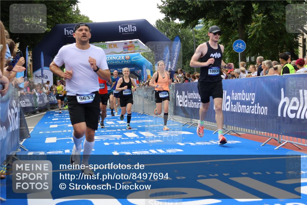 29.06.2025 - hella hamburg halbmarathon Strokosch-Dieckow http://msf.ph/oto/8497694 29.06.2025 10:44:08 Ziel 1391, 1415, 1558, 2816, 3021, 4999, 5231, 5884, 6705, 7005, 8722, 9081, 9633, 10193, 10930, 11346, 12159, 13123, 14686, 14687, 15225, 15280, 16301, 16316, 16506, 16648, 16697, 17748, 17977, 18004, 18691 meine-sportfotos.de