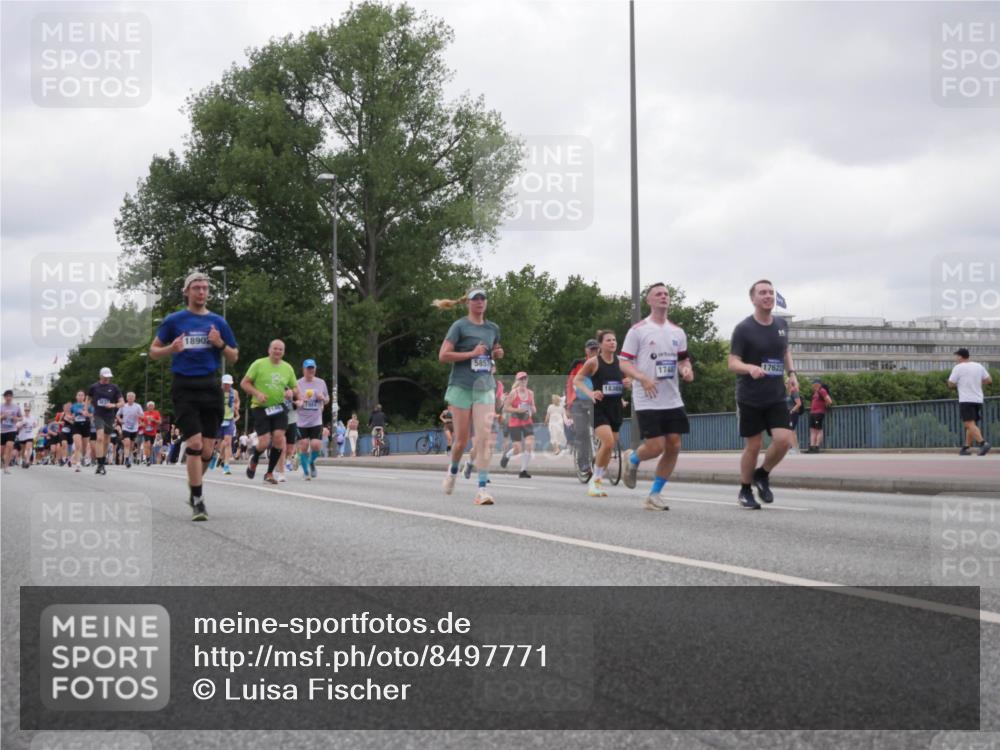 29.06.2025 - hella hamburg halbmarathon Luisa Fischer http://msf.ph/oto/8497771 29.06.2025 10:57:07 Kennedybrücke 1890, 2146, 5857, 1748, 17622, 18365, 1789, 1900, 1984, 2146, 2528, 2701, 4626, 5817, 5857, 6273, 7876, 8189, 9531, 10175 meine-sportfotos.de