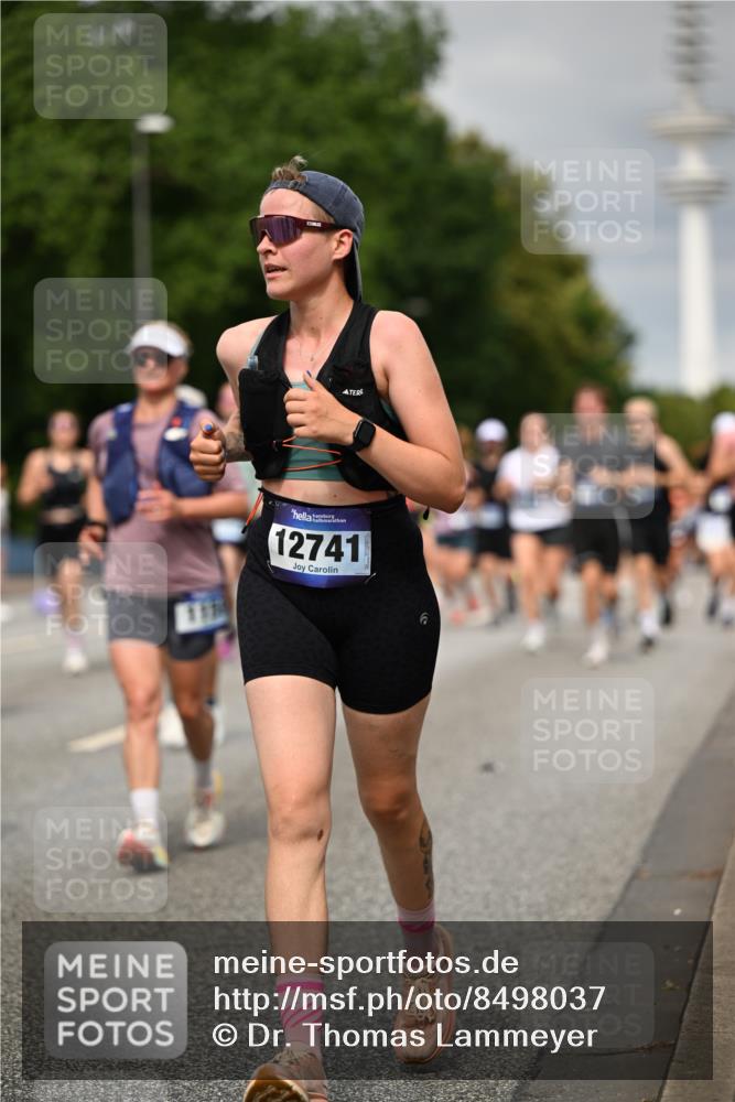 29.06.2025 - hella hamburg halbmarathon Dr. Thomas Lammeyer http://msf.ph/oto/8498037 29.06.2025 10:23:39 Kennedybrücke 1159, 1160, 1325, 1332, 1708, 1755, 2017, 2405, 2589, 2703, 2795, 2812, 2895, 2918, 2993, 2995, 3105, 3118, 3446, 4108, 4110, 4170, 4722, 5080, 5178, 5397, 5429, 5449, 6249, 6270, 6542, 6736, 6939, 7143, 7248, 7249, 7836, 8427, 8537, 8761, 8778, 9252, 9270, 9272, 9856, 10124, 10129, 10540, 10594, 10966, 11247 meine-sportfotos.de