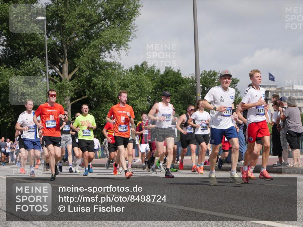 29.06.2025 - hella hamburg halbmarathon Luisa Fischer http://msf.ph/oto/8498724 29.06.2025 10:02:09 Kennedybrücke 12909, 18134, 15441, 18180, 14948, 041, 186, 5866, 17773, 715, 1719, 1366, 1506, 1715, 1719, 2630, 2741, 2911, 4467, 5391, 5866, 6416, 7129, 7130, 7395, 9655, 9922 meine-sportfotos.de
