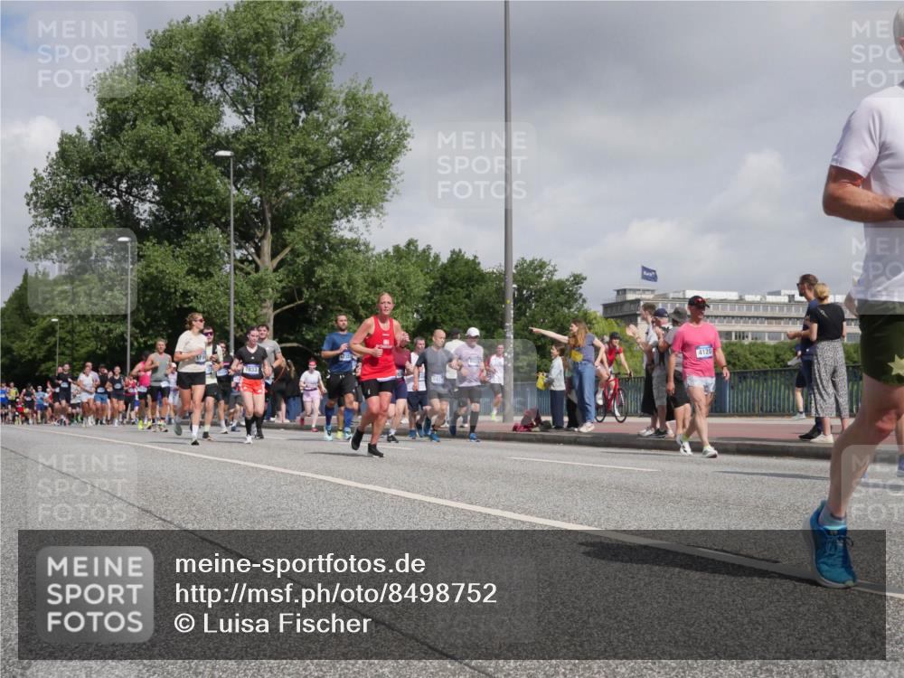 29.06.2025 - hella hamburg halbmarathon Luisa Fischer http://msf.ph/oto/8498752 29.06.2025 10:02:18 Kennedybrücke 7833, 545, 4120, 1914, 2630, 4120, 4426, 5457, 5458, 5465, 6416, 7395, 7833, 8509, 8542, 8652, 9142, 9903, 9922, 10519 meine-sportfotos.de