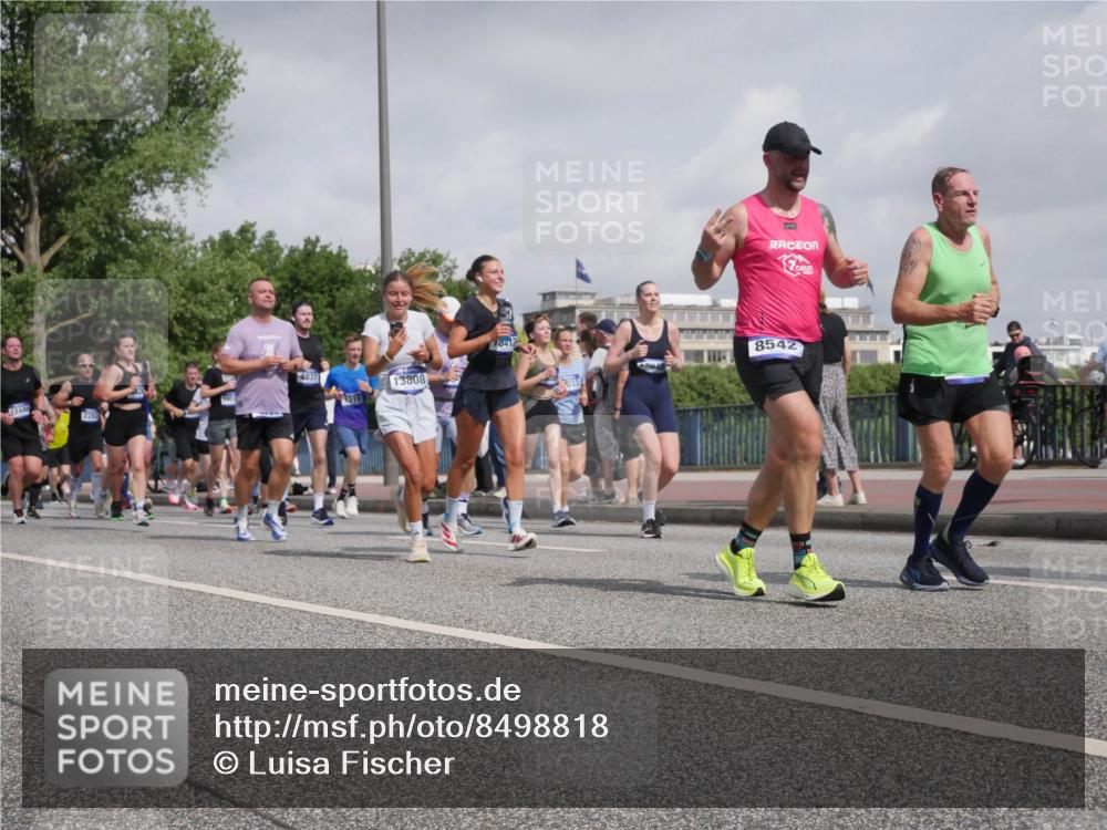 29.06.2025 - hella hamburg halbmarathon Luisa Fischer http://msf.ph/oto/8498818 29.06.2025 10:02:26 Kennedybrücke 32446, 2282, 4837, 13808, 7841, 033, 8542, 1319, 1595, 1914, 2282, 2364, 2391, 2432, 4120, 4426, 4837, 5277, 5299, 7033, 7037, 8542, 8652, 8929, 9488, 9903, 9907, 10020, 10518, 10519 meine-sportfotos.de