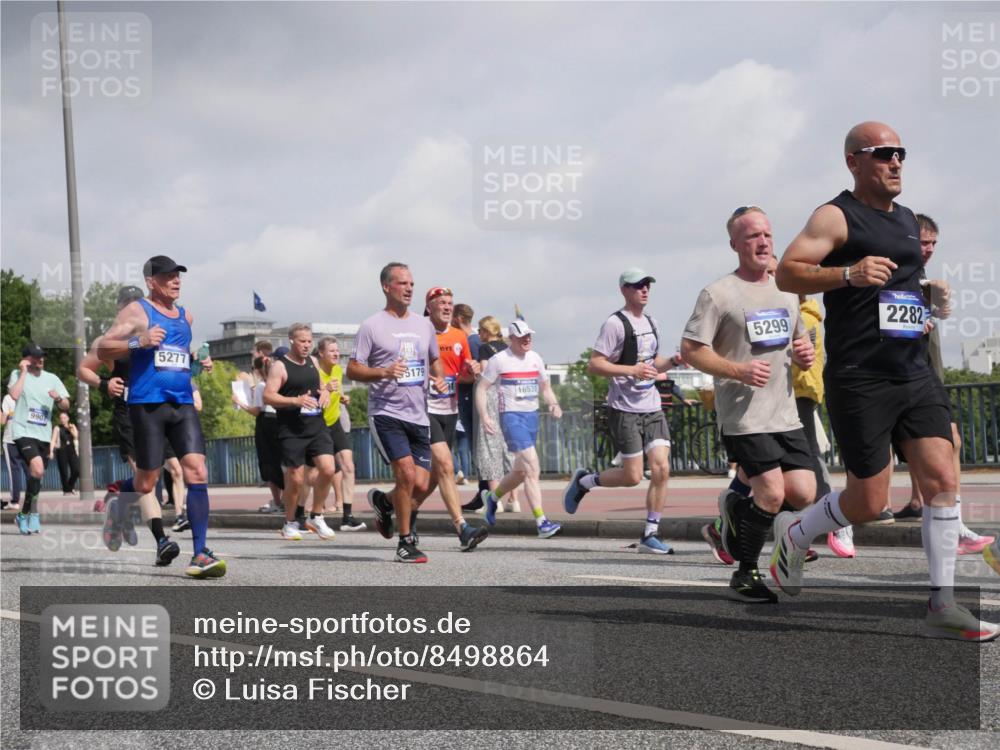 29.06.2025 - hella hamburg halbmarathon Luisa Fischer http://msf.ph/oto/8498864 29.06.2025 10:02:32 Kennedybrücke 990, 5277, 5179, 16531, 5299, 2282, 1319, 1595, 2282, 2364, 2391, 2432, 3668, 3836, 4837, 5277, 5299, 7033, 7037, 7547, 8929, 9488, 9907, 9984, 10020, 10518 meine-sportfotos.de