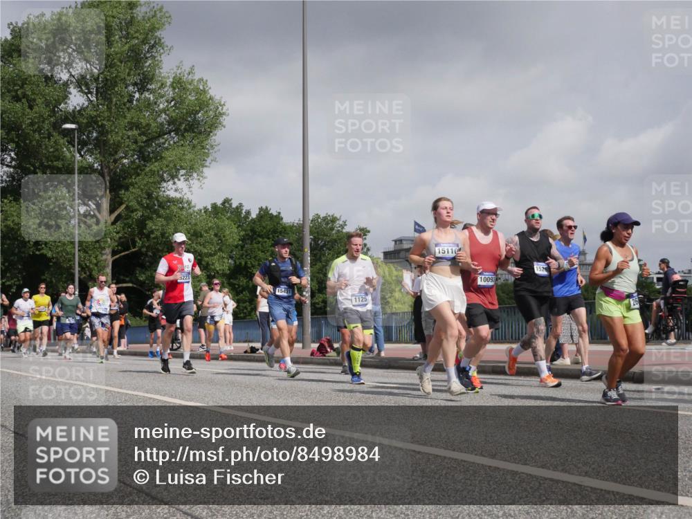 29.06.2025 - hella hamburg halbmarathon Luisa Fischer http://msf.ph/oto/8498984 29.06.2025 10:02:48 Kennedybrücke 3223, 15431, 1125, 15110, 10093, 1526, 26, 1125, 1642, 1834, 2099, 2676, 4231, 5015, 5134, 5420, 6414, 6415, 6581, 6587, 7786, 8223, 8285, 8394, 8402, 8573, 10031, 10093 meine-sportfotos.de