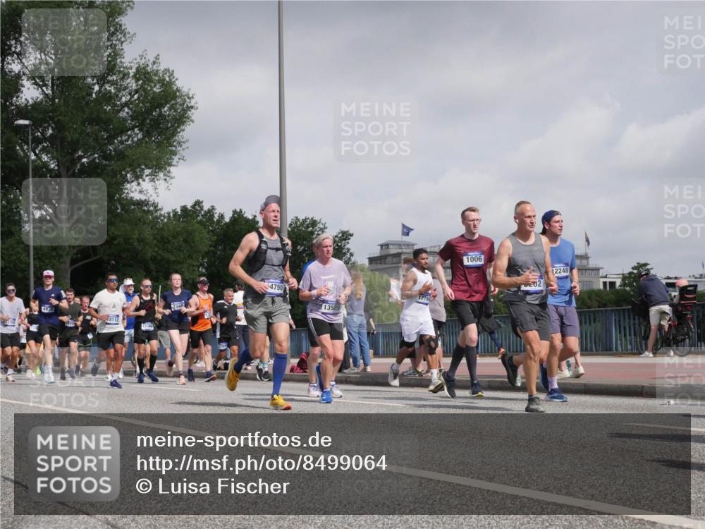 29.06.2025 - hella hamburg halbmarathon Luisa Fischer http://msf.ph/oto/8499064 29.06.2025 10:02:58 Kennedybrücke 8112, 17160, 2348, 1794, 4750, 1778, 13589, 1006, 02, 12248, 1006, 1180, 1334, 2099, 2348, 2677, 3177, 3861, 3898, 5341, 6082, 6084, 6202, 6581, 7786, 8394, 8402, 8520, 8573, 10031, 10788 meine-sportfotos.de