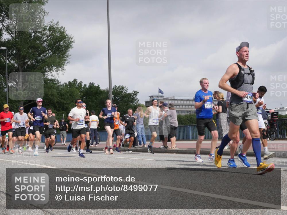 29.06.2025 - hella hamburg halbmarathon Luisa Fischer http://msf.ph/oto/8499077 29.06.2025 10:03:00 Kennedybrücke 4632, 11992, 18112, 2348, 17940, 11158, 8520, 4750, 1778, 1006, 1180, 1334, 2099, 2348, 2677, 3112, 3177, 3861, 3898, 4796, 5341, 6082, 6084, 6202, 6260, 8402, 8520, 8730, 9611, 10044, 10582, 10788 meine-sportfotos.de