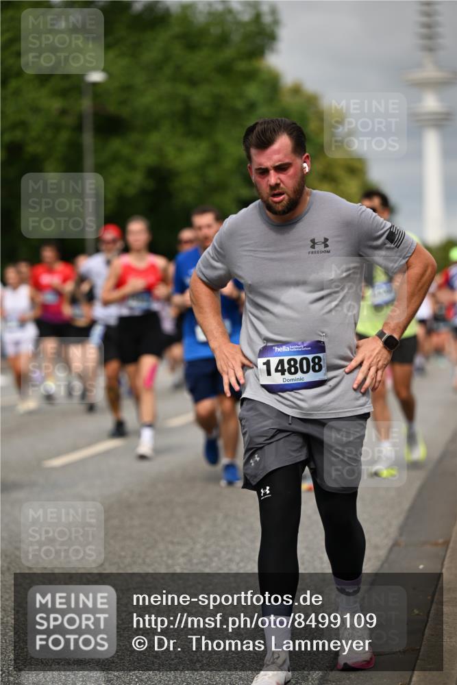 29.06.2025 - hella hamburg halbmarathon Dr. Thomas Lammeyer http://msf.ph/oto/8499109 29.06.2025 10:23:58 Kennedybrücke 1145, 2405, 2795, 2918, 2993, 2995, 3446, 3631, 3678, 4170, 4539, 4562, 4570, 4614, 4979, 5035, 5123, 5178, 5251, 5397, 5429, 5556, 5834, 5849, 5878, 6444, 6796, 6797, 6872, 6874, 6939, 7137, 7248, 7249, 7647, 7836, 7917, 8427, 8537, 8778, 10349, 10594, 10622, 10966, 11028, 11036, 11247 meine-sportfotos.de