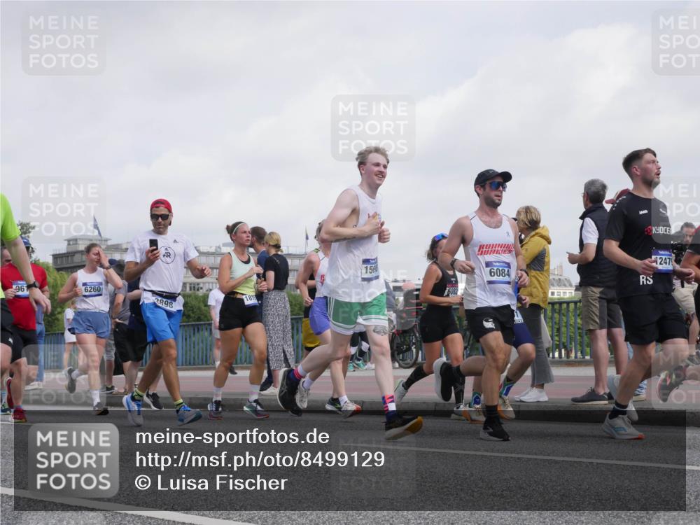 29.06.2025 - hella hamburg halbmarathon Luisa Fischer http://msf.ph/oto/8499129 29.06.2025 10:03:07 Kennedybrücke 961, 6260, 3898, 1815, 156, 6082, 6084, 12479, 1180, 1239, 1334, 2346, 2677, 3112, 3177, 3861, 3898, 4796, 5341, 5728, 6082, 6084, 6201, 6260, 6462, 6602, 7824, 8531, 8730, 9611, 10044, 10337, 10582 meine-sportfotos.de