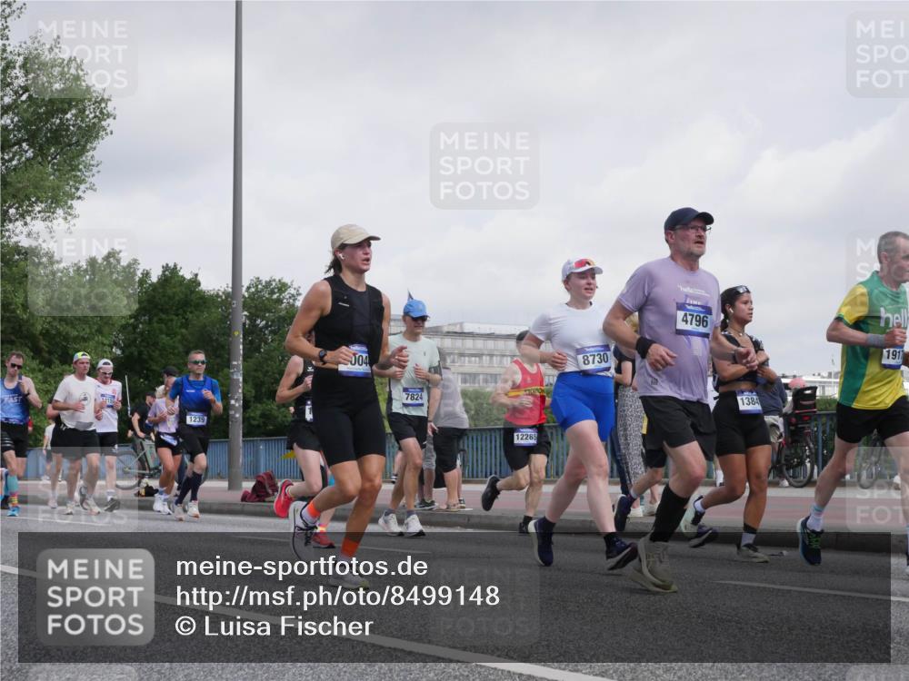 29.06.2025 - hella hamburg halbmarathon Luisa Fischer http://msf.ph/oto/8499148 29.06.2025 10:03:09 Kennedybrücke 1239, 04, 7824, 12285, 8730, 4796, 1384, 1917, 1180, 1239, 1264, 2346, 2582, 2584, 3112, 3861, 3898, 4013, 4594, 4796, 5728, 6082, 6084, 6104, 6201, 6260, 6462, 6602, 7159, 7824, 8531, 8730, 9611, 10044, 10268, 10337, 10582 meine-sportfotos.de