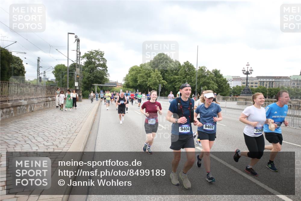 29.06.2025 - hella hamburg halbmarathon Jannik Wohlers http://msf.ph/oto/8499189 29.06.2025 10:56:31 Lombardsbrücke 1207, 2871, 2932, 3348, 3387, 3418, 3470, 3485, 3516, 3517, 4094, 4118, 4568, 4569, 5589, 5944, 6284, 6348, 6349, 6981, 7381, 7416, 7417, 7964, 8150, 8197, 8546, 9298, 9299, 9402, 9404, 9513, 9517, 9902, 9905, 10016, 10138, 10142, 10309, 10450, 10632, 11047, 11050, 12226, 12328, 12345, 12828, 12829, 12993, 13194, 13273, 13276, 13671, 13801, 13834, 13878, 14117, 14472, 15215, 15499, 15630, 15748, 15823 meine-sportfotos.de
