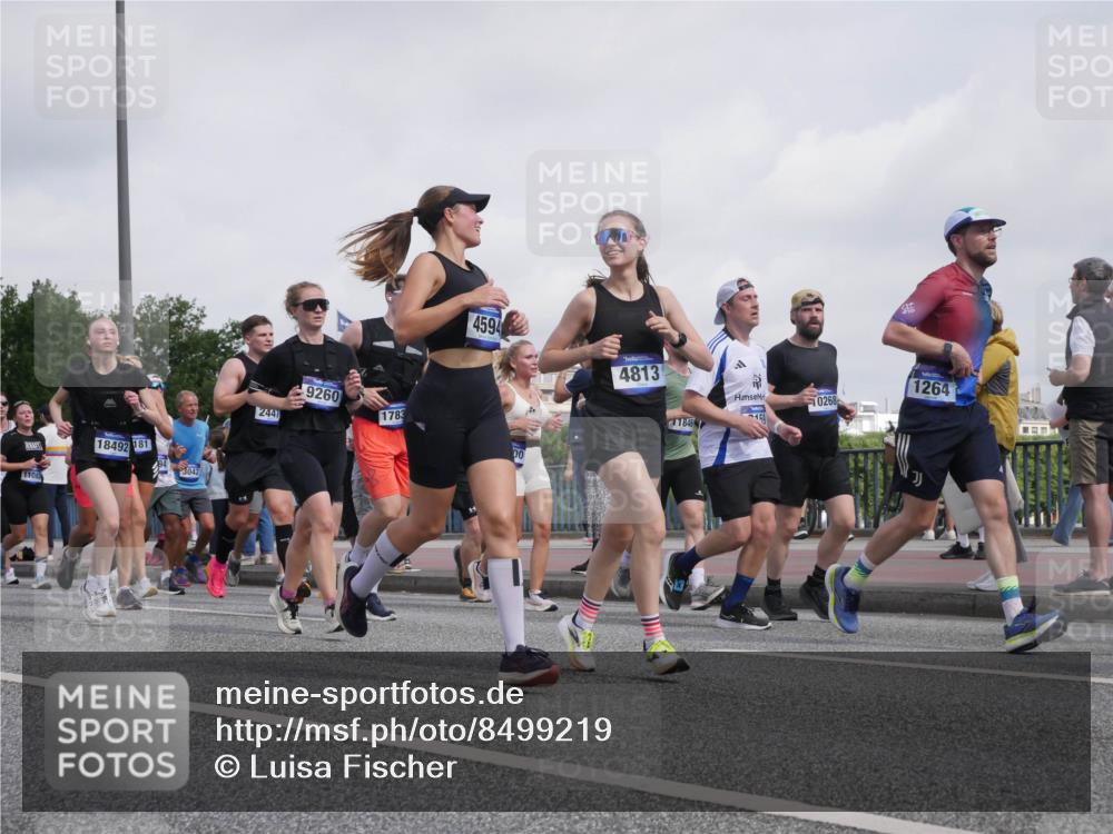 29.06.2025 - hella hamburg halbmarathon Luisa Fischer http://msf.ph/oto/8499219 29.06.2025 10:03:19 Kennedybrücke 11083, 18492, 181, 3042, 2441, 9260, 1783, 4594, 4813, 1846, 1264, 0268, 1264, 2027, 2159, 2346, 2447, 2474, 2582, 2584, 2606, 2652, 2730, 2982, 3042, 3319, 3794, 4013, 4419, 4594, 4767, 4940, 5643, 6104, 6201, 6443, 6470, 6602, 6636, 7159, 7717, 8669, 9485, 9622, 10268, 10534, 10587, 10665, 10742, 10759, 10766 meine-sportfotos.de