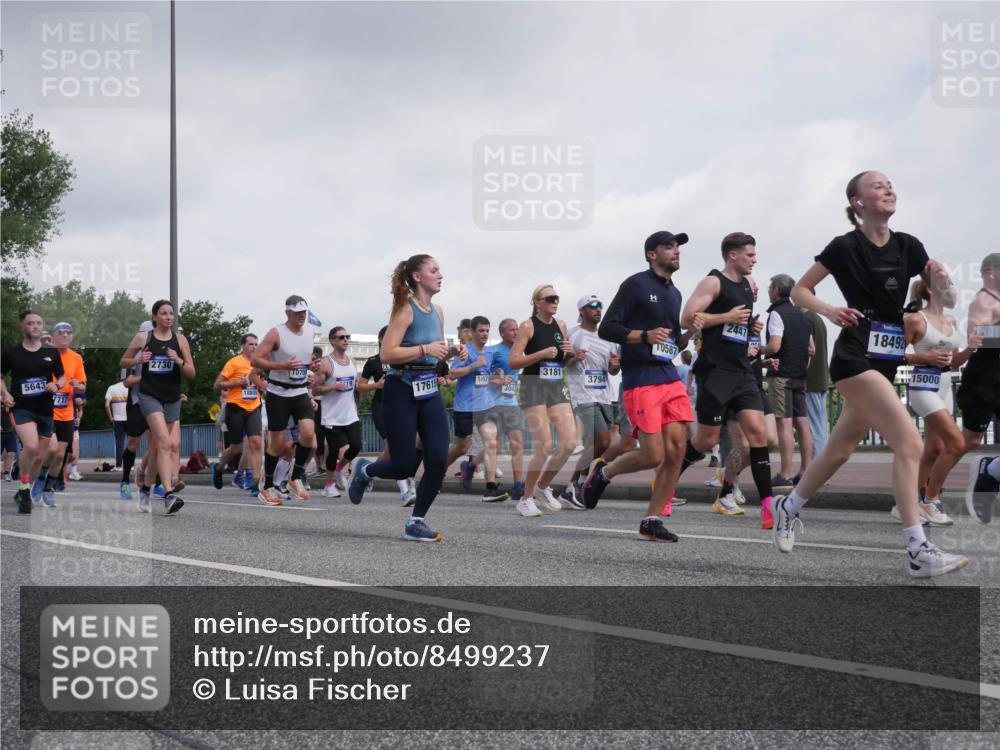 29.06.2025 - hella hamburg halbmarathon Luisa Fischer http://msf.ph/oto/8499237 29.06.2025 10:03:21 Kennedybrücke 5643, 717, 2730, 18808, 1075, 17615, 1497, 3181, 304, 3794, 10587, 2447, 18492, 15000, 1019, 1264, 1583, 2027, 2159, 2426, 2447, 2474, 2582, 2584, 2606, 2652, 2730, 2982, 3042, 3319, 3794, 4013, 4419, 4579, 4594, 4767, 4940, 5643, 6104, 6174, 6443, 6470, 6636, 7159, 7717, 8669, 9450, 9485, 9622, 10268, 10534, 10587, 10599, 10665, 10742, 10759, 10766 meine-sportfotos.de