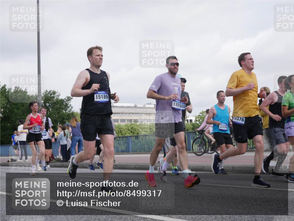 29.06.2025 - hella hamburg halbmarathon Luisa Fischer http://msf.ph/oto/8499317 29.06.2025 10:03:29 Kennedybrücke 6220, 2086, 15189, 1351150, 2426, 13376, 1019, 1544, 1583, 1681, 2086, 2426, 2474, 2606, 2652, 2982, 3059, 3319, 3400, 4579, 4767, 4940, 6138, 6174, 6220, 6443, 6470, 9450, 9485, 9577, 10599, 10766 meine-sportfotos.de