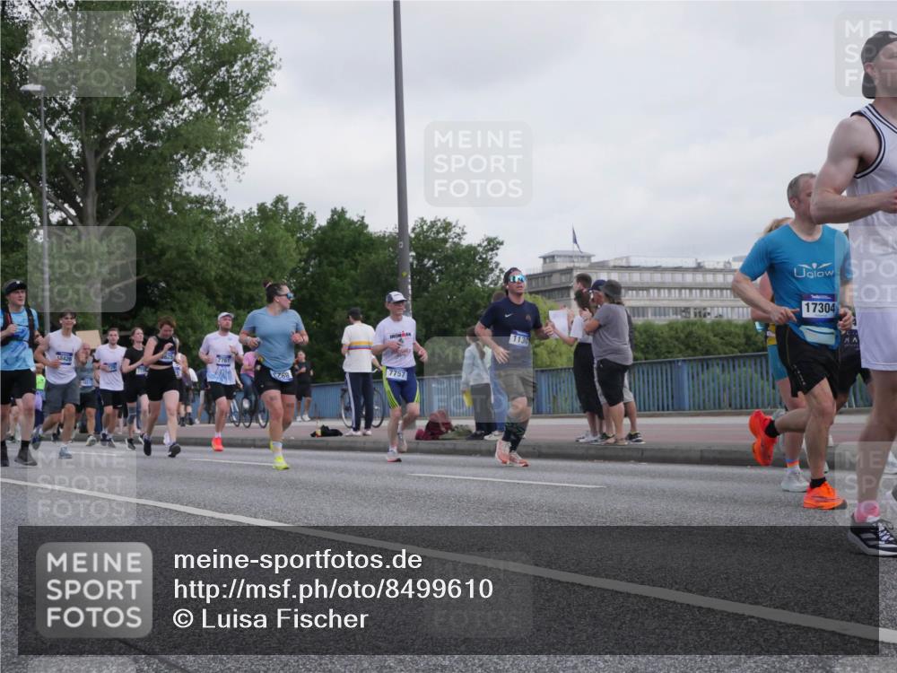 29.06.2025 - hella hamburg halbmarathon Luisa Fischer http://msf.ph/oto/8499610 29.06.2025 10:04:06 Kennedybrücke 18426, 7757, 7761, 68, 1130, 17304, 1387, 1420, 1726, 2006, 2363, 3625, 3740, 4238, 4249, 6487, 6531, 6591, 6835, 7757, 7759, 7761, 8326, 8691, 8923, 10705 meine-sportfotos.de