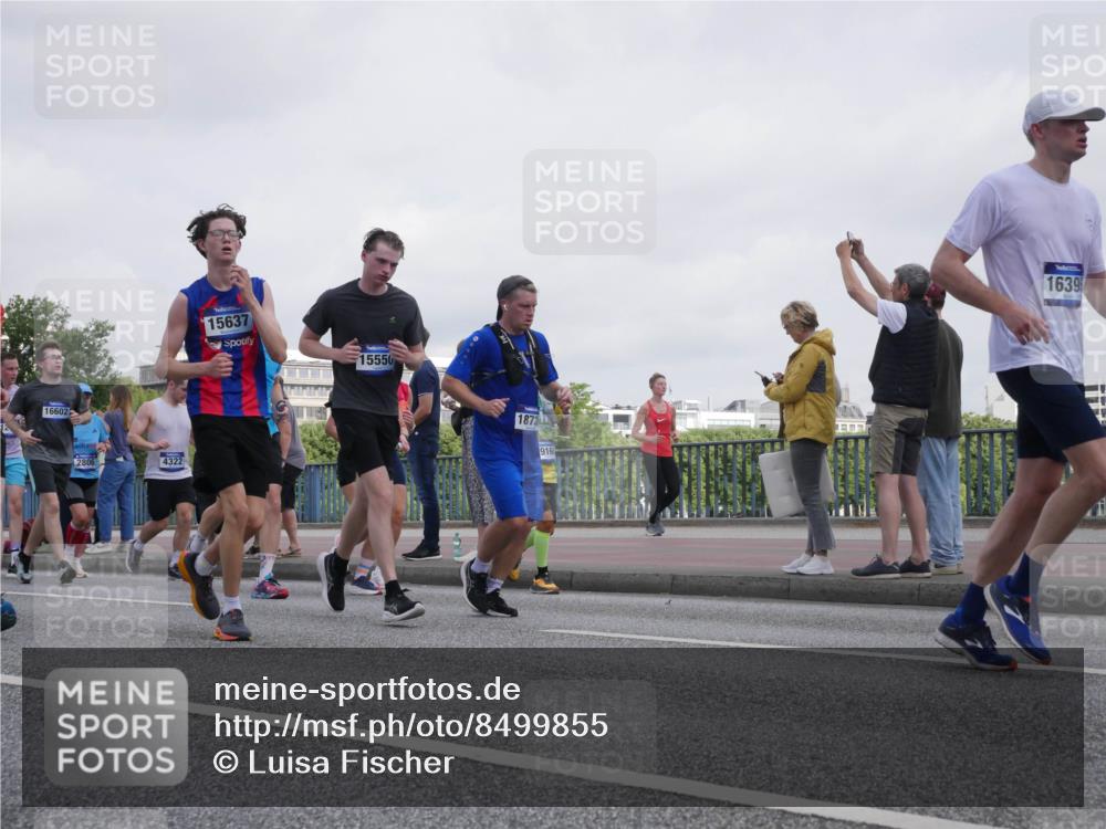 29.06.2025 - hella hamburg halbmarathon Luisa Fischer http://msf.ph/oto/8499855 29.06.2025 10:04:38 Kennedybrücke 16602, 2806, 4322, 15637, 15550, 1873, 916, 1639, 1653, 1722, 1724, 2167, 2806, 2957, 3663, 4322, 0000, 6921, 7846, 8191, 8578, 8632, 10074, 10281, 10301 meine-sportfotos.de