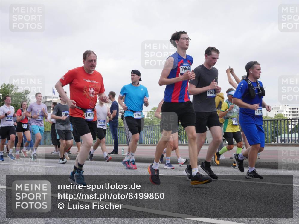 29.06.2025 - hella hamburg halbmarathon Luisa Fischer http://msf.ph/oto/8499860 29.06.2025 10:04:39 Kennedybrücke 0000, 178, 30, 16602, 1475, 2734, 4322, 1369, 15637, 1555, 191, 1873, 1653, 1722, 1724, 2167, 2806, 2957, 3663, 4322, 0000, 6921, 7846, 8191, 8578, 8632, 8926, 10074, 10281, 10301 meine-sportfotos.de