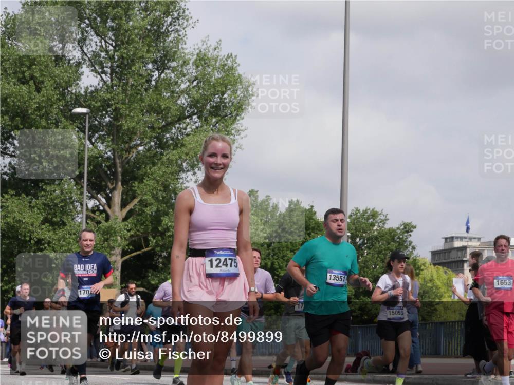 29.06.2025 - hella hamburg halbmarathon Luisa Fischer http://msf.ph/oto/8499899 29.06.2025 10:04:44 Kennedybrücke 5603, 170, 9230, 12475, 13551, 15093, 1653, 1464, 1653, 1722, 1724, 2591, 2806, 2957, 3039, 4322, 5547, 5602, 5603, 0000, 6921, 7189, 7223, 7846, 8191, 8578, 8632, 8926, 9230, 10074 meine-sportfotos.de