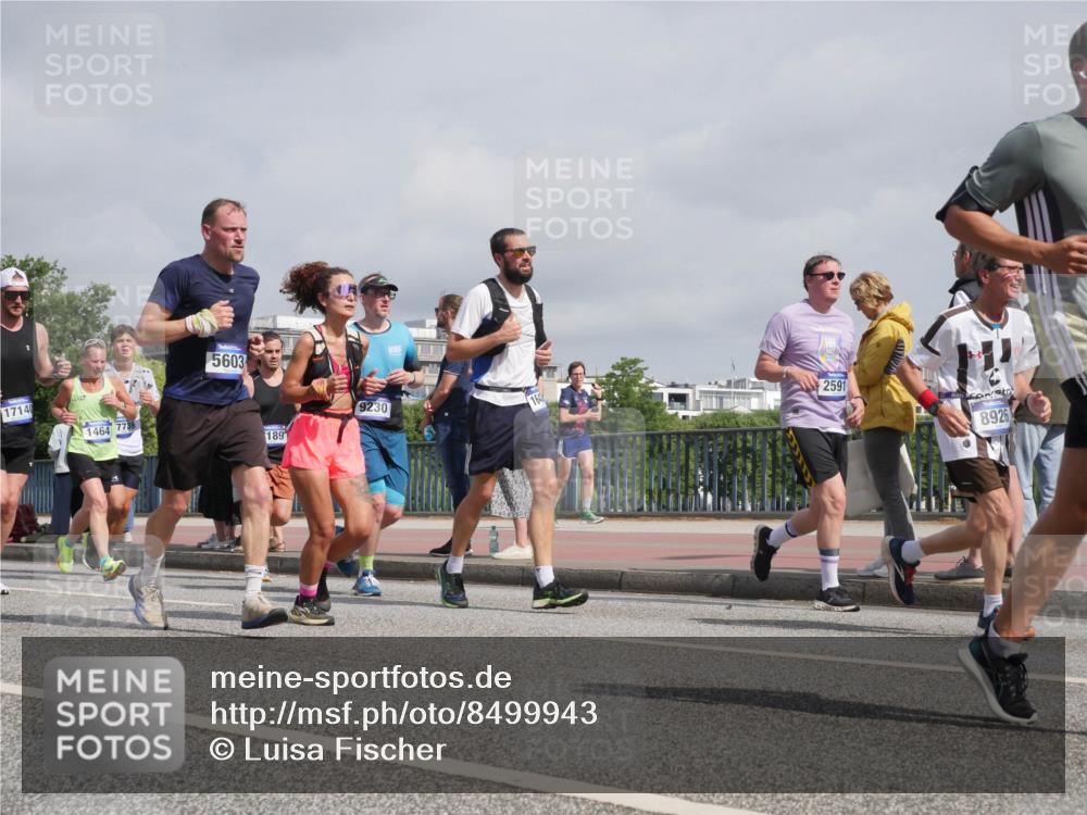 29.06.2025 - hella hamburg halbmarathon Luisa Fischer http://msf.ph/oto/8499943 29.06.2025 10:04:50 Kennedybrücke 17140, 1464, 773, 5603, 189, 9230, 164, 2591, 8926, 1464, 1722, 1724, 1881, 2591, 3039, 3199, 5547, 5602, 5603, 6327, 6438, 7189, 7223, 8191, 8926, 9230, 10882 meine-sportfotos.de