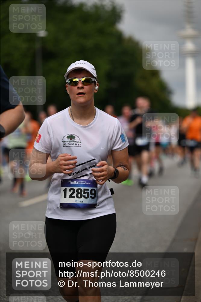 29.06.2025 - hella hamburg halbmarathon Dr. Thomas Lammeyer http://msf.ph/oto/8500246 29.06.2025 10:24:32 Kennedybrücke 1046, 1069, 1110, 1115, 1154, 1471, 1474, 1534, 2064, 2357, 3733, 4422, 4585, 4737, 4739, 5659, 5831, 5937, 7101, 7131, 7519, 7739, 7808, 8025, 8387, 8462, 8588, 8738, 9136, 9196, 9735, 9873, 10041, 10414, 10550, 10595, 10613, 10647, 10754, 11100, 11434 meine-sportfotos.de
