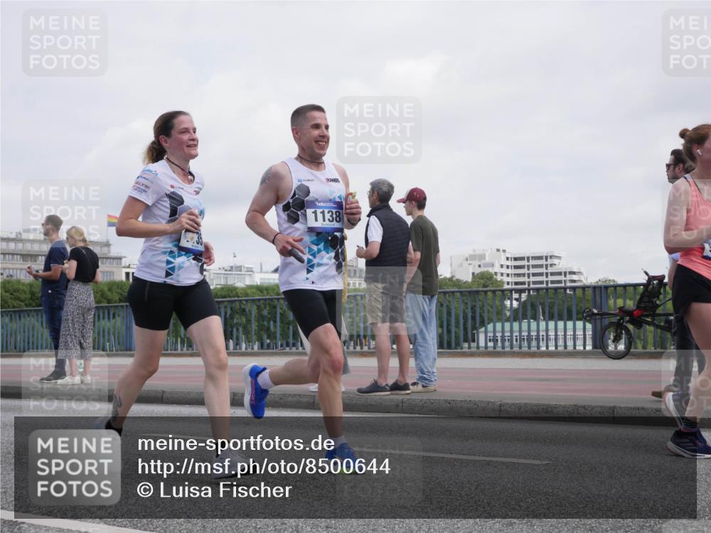 29.06.2025 - hella hamburg halbmarathon Luisa Fischer http://msf.ph/oto/8500644 29.06.2025 10:06:23 Kennedybrücke 1138, 1114, 1135, 1138, 1482, 2782, 3001, 3572, 6217, 7210, 7211, 7290, 9439, 9554, 10824 meine-sportfotos.de