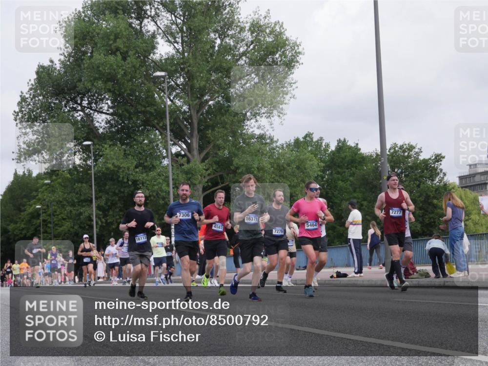 29.06.2025 - hella hamburg halbmarathon Luisa Fischer http://msf.ph/oto/8500792 29.06.2025 10:06:44 Kennedybrücke 16113, 7306, 4587, 16371, 7279, 53, 5464, 7277, 4307, 4587, 5384, 5396, 5464, 5613, 6391, 6453, 7006, 7277, 7278, 7279, 7306 meine-sportfotos.de