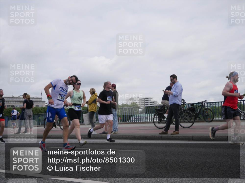 29.06.2025 - hella hamburg halbmarathon Luisa Fischer http://msf.ph/oto/8501330 29.06.2025 10:08:02 Kennedybrücke 1559, 17113, 10834, 10, 1126, 1347, 1559, 2424, 2540, 2852, 4293, 4538, 6907, 6908, 7017, 10100, 10709, 10834 meine-sportfotos.de
