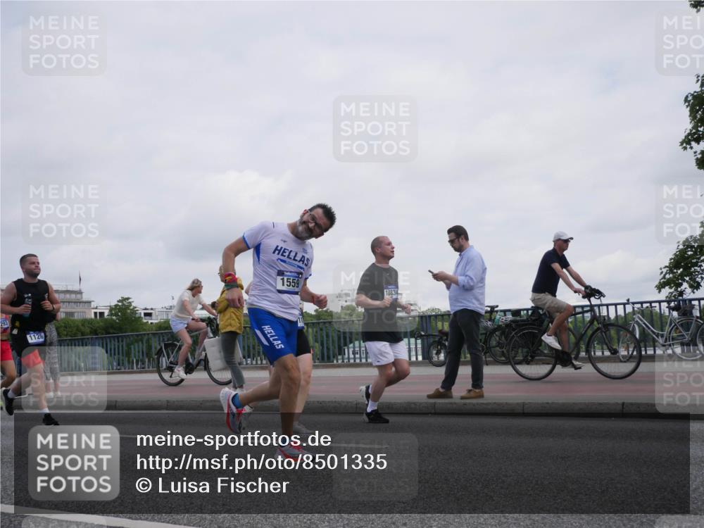 29.06.2025 - hella hamburg halbmarathon Luisa Fischer http://msf.ph/oto/8501335 29.06.2025 10:08:02 Kennedybrücke 293, 1126, 1559, 10834, 1126, 1347, 1559, 2424, 2540, 2852, 4293, 4538, 6907, 6908, 7017, 10100, 10709, 10834 meine-sportfotos.de